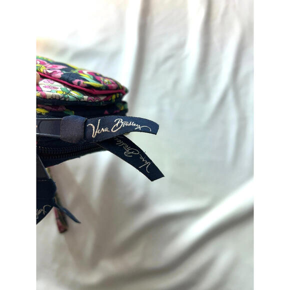 Vera Bradley Petal Paisley Zip-Around Wallet Wristlet Clutch Small Purse - Picture 5 of 6